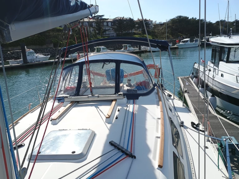 Alquiler de Jeanneau Sun Odyssey 37 en Saint-Gilles-Croix-de-Vie