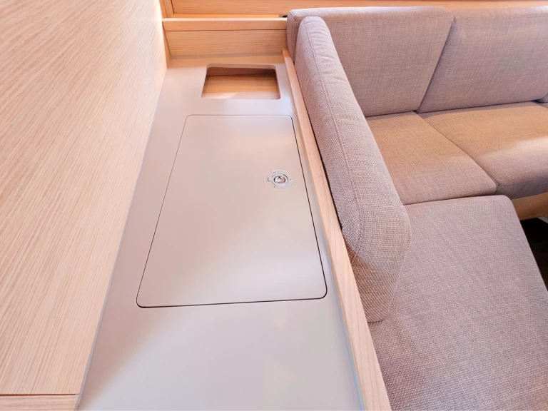 Alquiler de Dufour Dufour 44 en Kaštel Gomilica