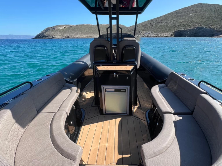 Alquiler de embarcaciones Fost Matrix 32 enSerifos en Samboat