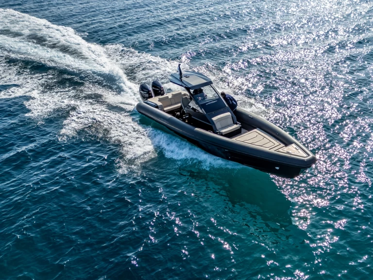 Alquiler Neumática en Lávrio - Technohull Technohull 38 Grand Sport