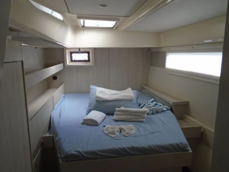 Alquiler de Robertson and Caine Leopard 48 en Palmeira