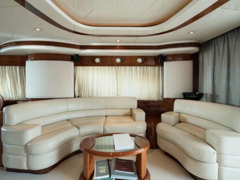 Azimut Azimut 80 de alquiler a Vilamoura