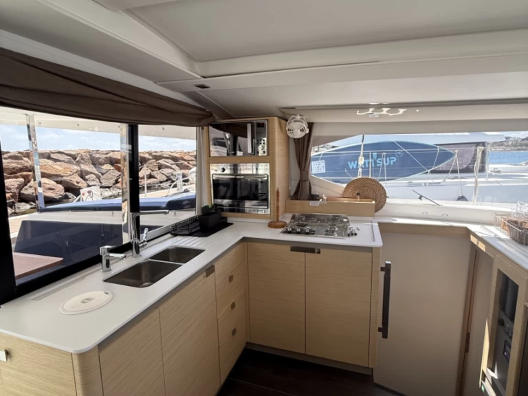 Fountaine Pajot Isla 40 de alquiler a Sant Antoni de Portmany