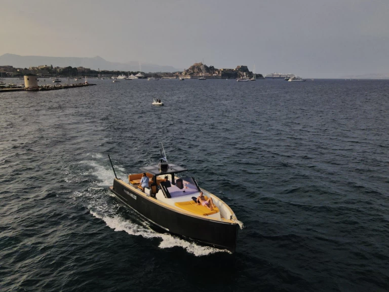 Fjord Fjord 40 Open de alquiler a Corfú