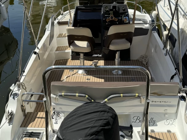 Bénéteau Flyer 6.6 SUNdeck de alquiler a Mandelieu-la-Napoule