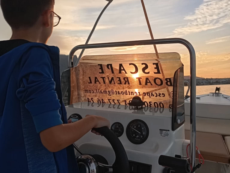 Thomas Tempest  de alquiler a Chersonisos