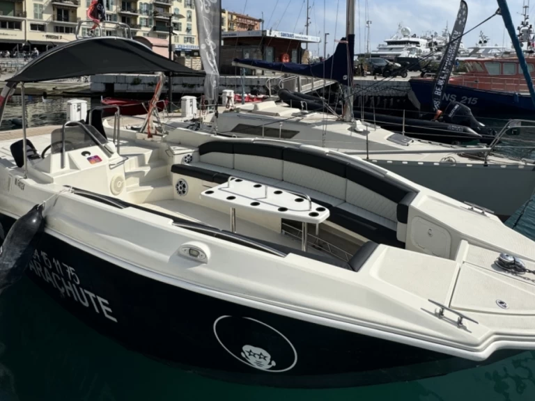 Alquiler de barcos Nice barato de Parasailing 34