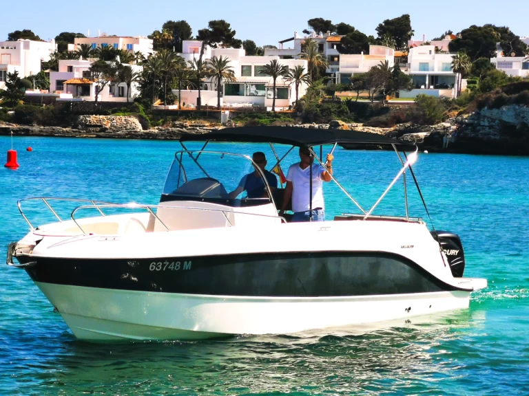 Alquiler Lancha en Marina De Cala D'Or - Quicksilver Activ 805 Open