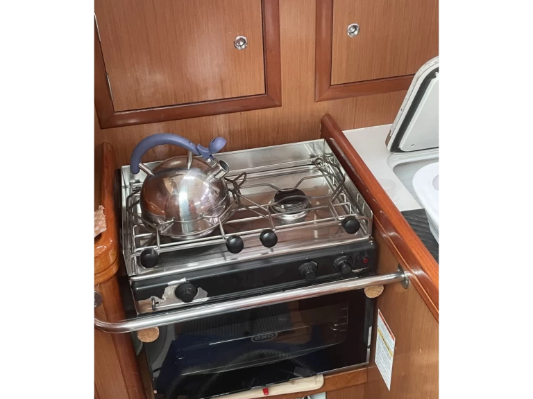 Bénéteau Oceanis 323 Clipper de alquiler a Toulon