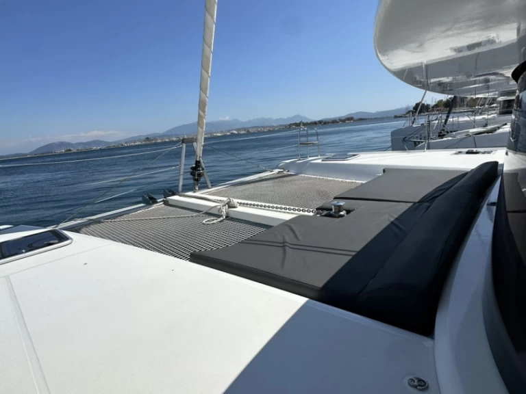 Lagoon Lagoon 42 de alquiler a Lefkáda