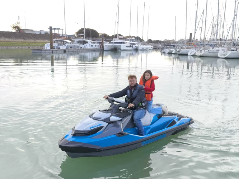 Sea-Doo GTX 170 de alquiler a Empuriabrava