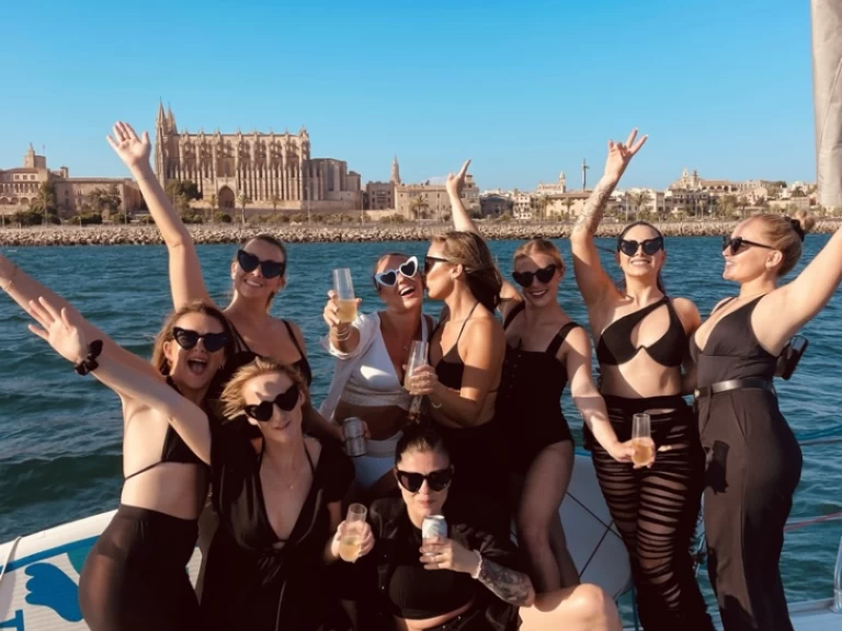 Alquiler de embarcaciones Bavaria Bavaria 36 Cruiser enPalma de Mallorca en Samboat