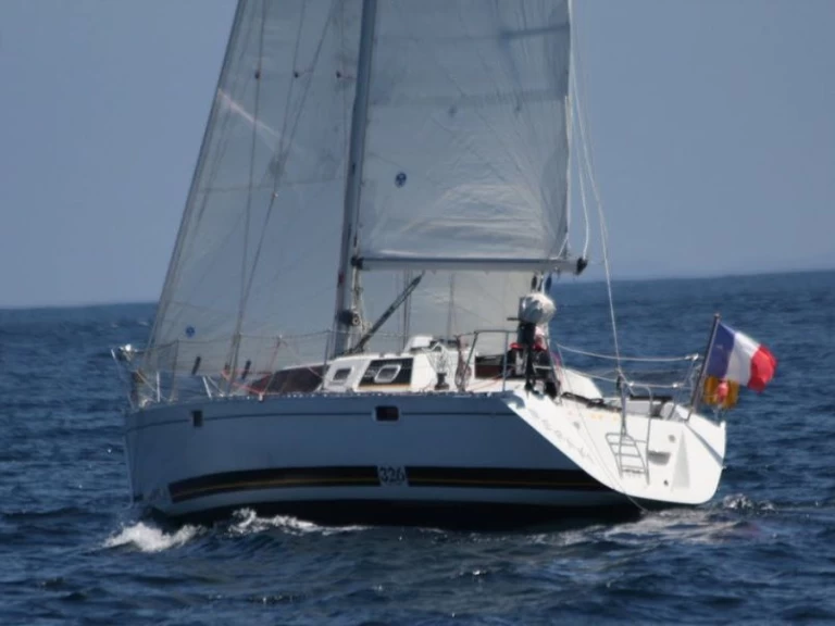 Velero para alquilar Brest al mejor precio