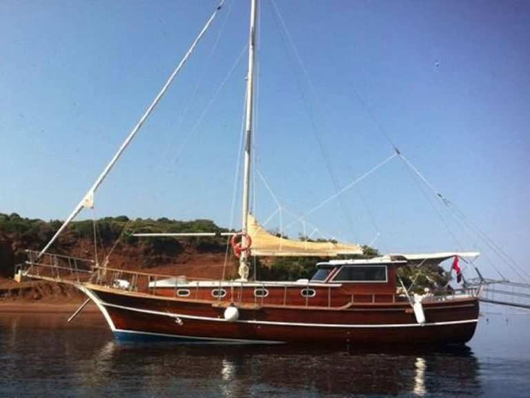 Alquiler de barcos Göcek barato de 18G