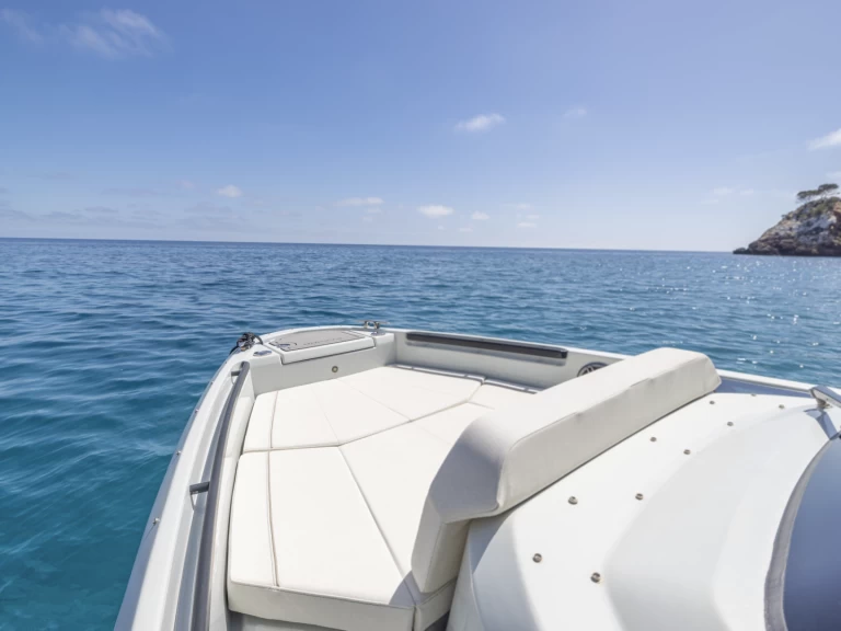 Alquiler de embarcaciones Saxdor 270 enSanta Eulària des Riu en Samboat