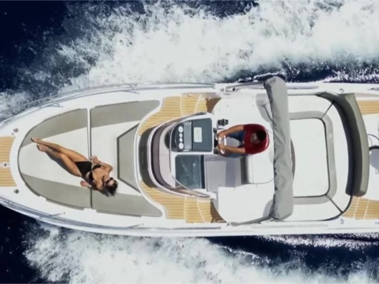 Aquabat 850 de alquiler a Taormina