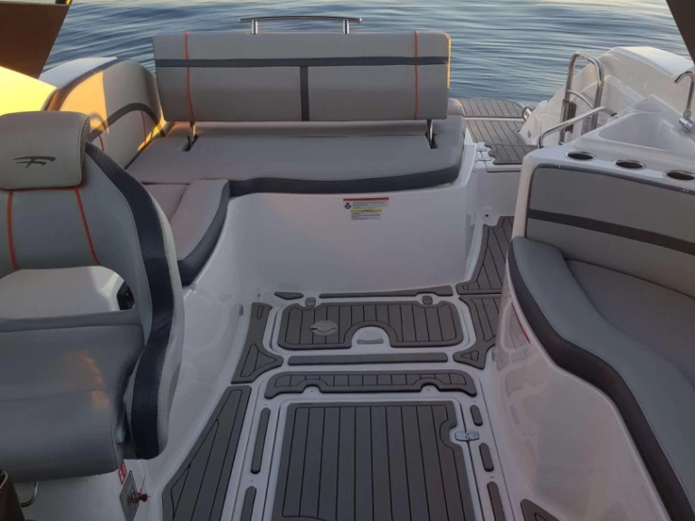 Alquiler de Fibrafort 272 GTO FX en Port d'Alcudia