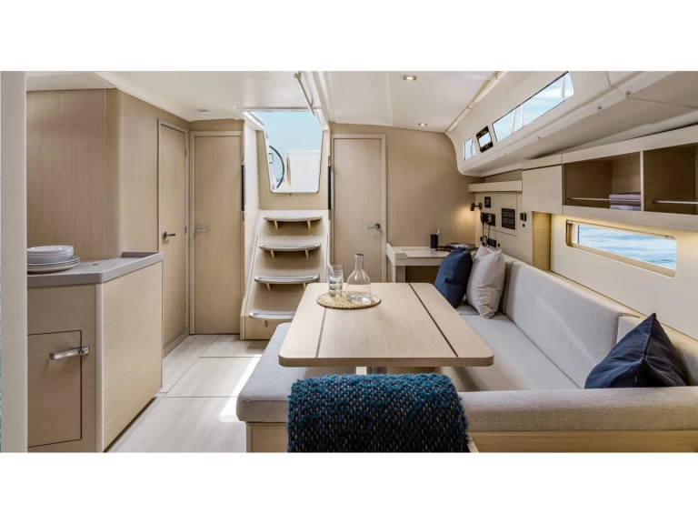 Bénéteau Oceanis 40.1 de alquiler a Olbia