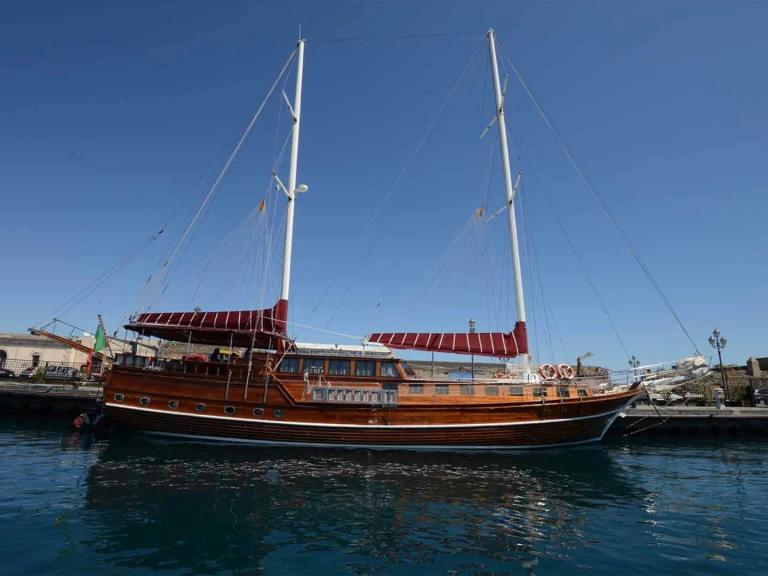  Gulet de alquiler a Milazzo