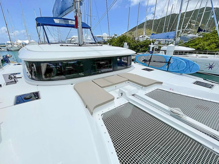 Alquiler de embarcaciones Lagoon OCEANS 8 enIslas Vírgenes Británicas en Samboat