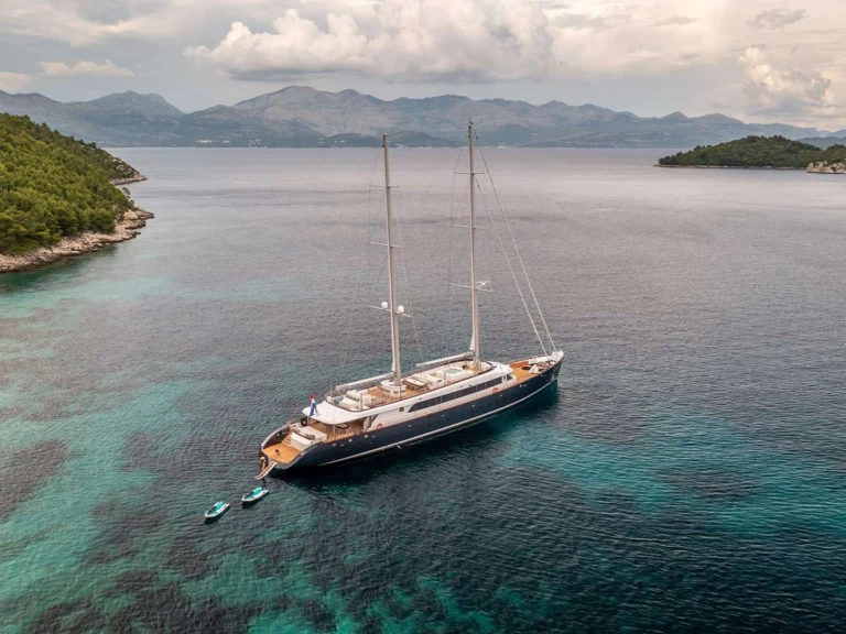 Alquiler de Rayburn Custom Yachts Nocturno en Croacia