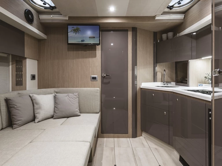 Alquiler de barcos Taormina barato de Z 35