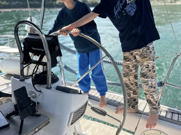 ANovak Y-40 de alquiler a Kumbor