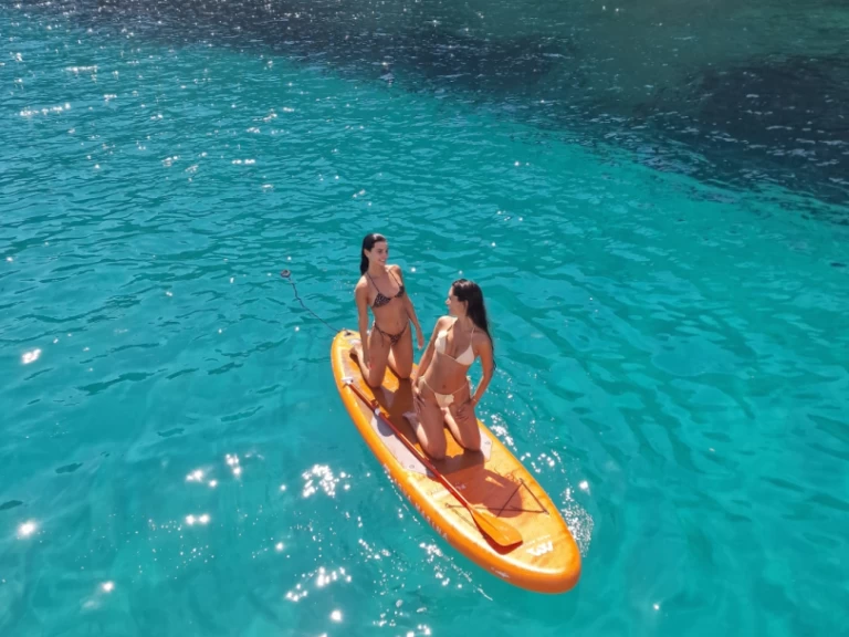 Velero para alquilar Puerto de Mahón al mejor precio