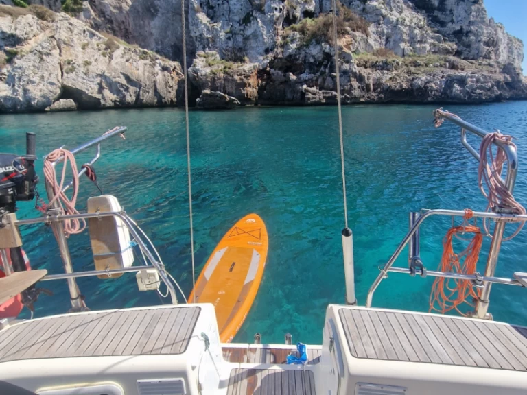 Alquiler Puerto de Mahón - Bavaria Bavaria 42 Cruiser en SamBoat