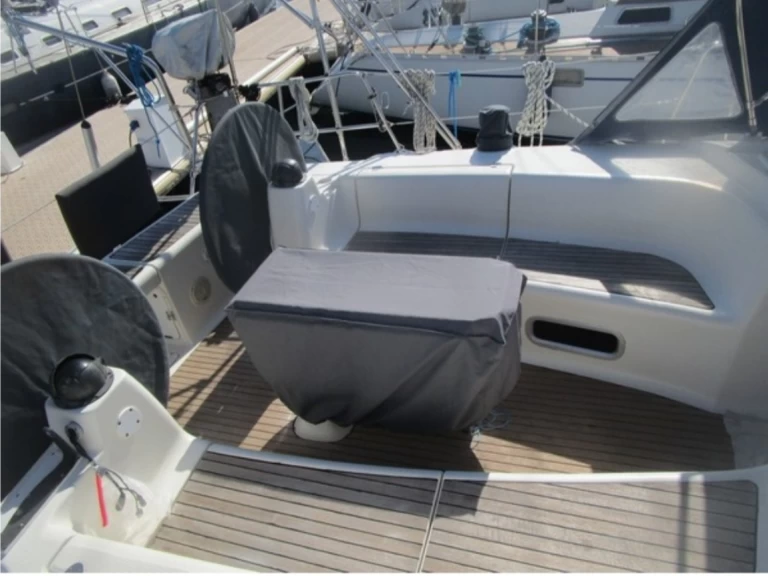 Alquiler de embarcaciones Bavaria Bavaria 44 enLe Cap d'Agde en Samboat