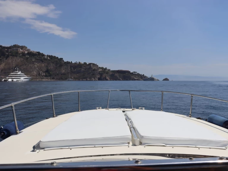 Alquiler Taormina - Shuttle Shuttle 43 en SamBoat
