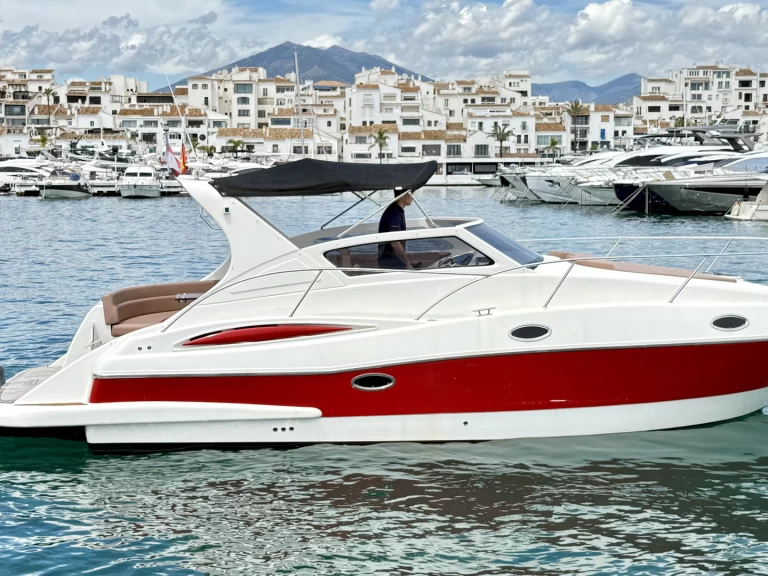 Alquiler de barcos Puerto Banús barato de Platinum 32