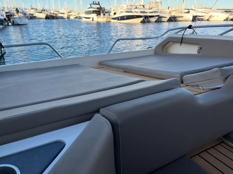 Alquiler Palma de Mallorca - Sunseeker Thunderhawk 43 en SamBoat