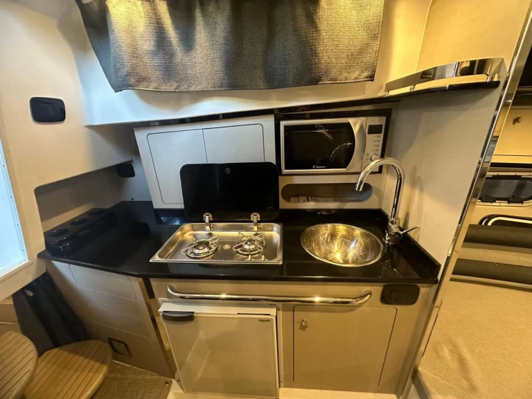 Alquiler de barcos Taormina barato de Saver 330 Walkaround