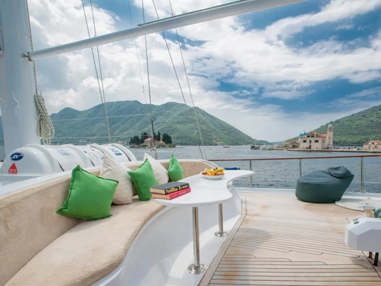 Alquiler de Velero, con o sin patrón Custom Made Fethiye