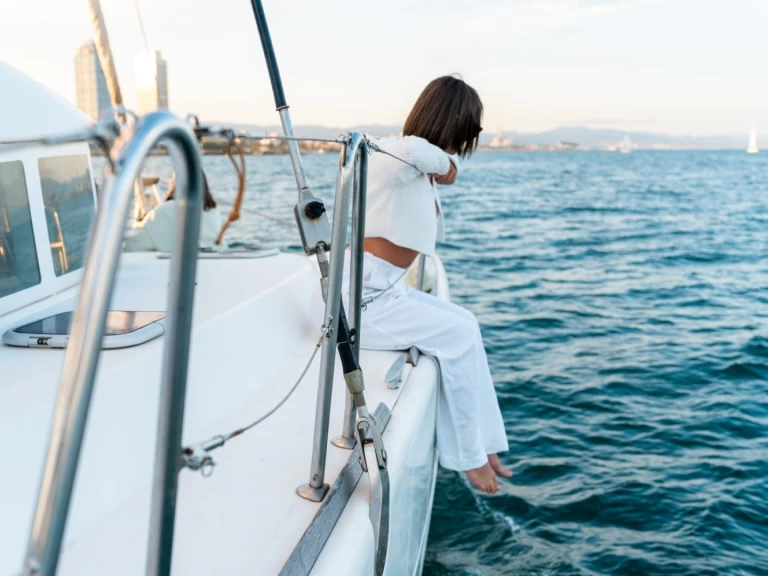 Alquiler de barcos Barcelona barato de Lagoon 380 S2