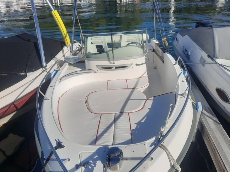 B2 Marine Cap Ferret 550 Open de alquiler a Aix-les-Bains