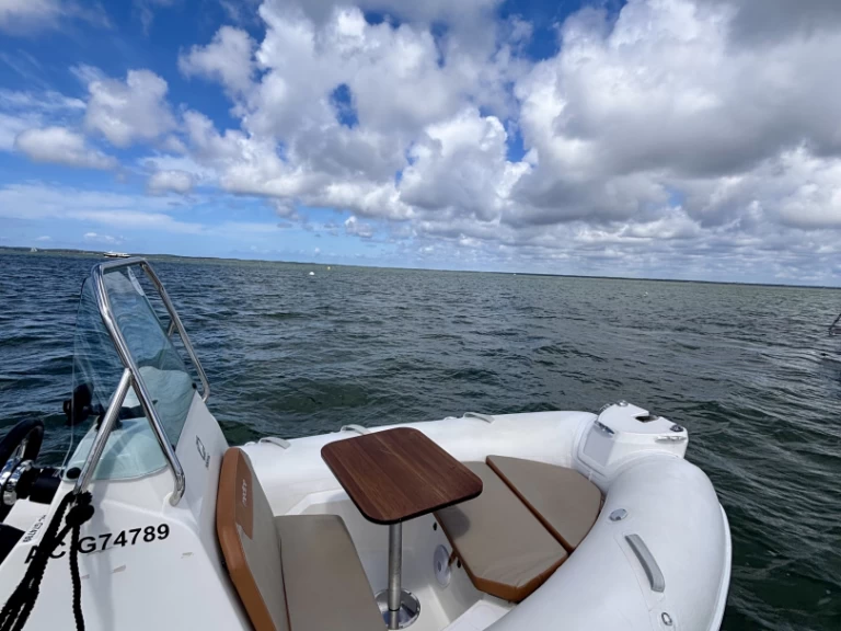 Alquiler de barcos Arcachon barato de Medline 580 Neo