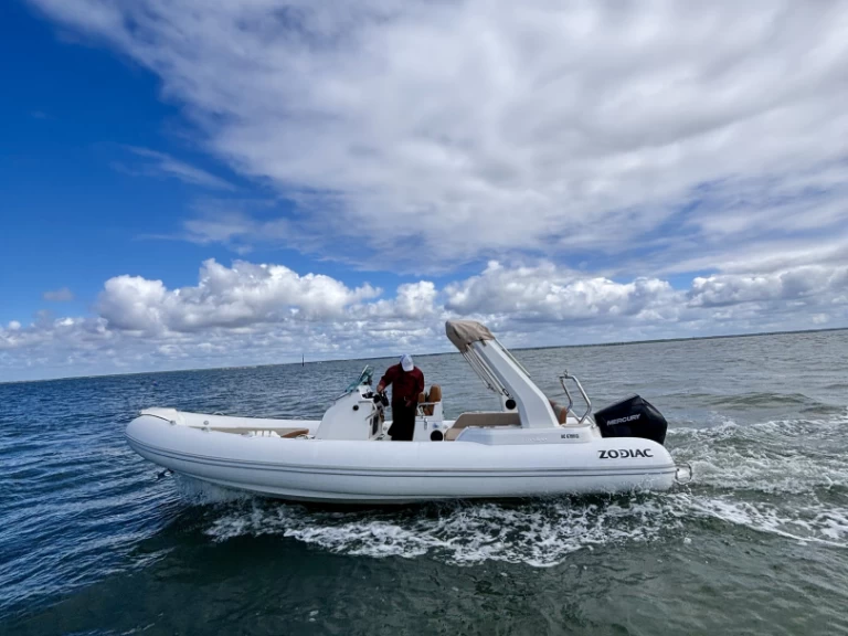 Alquiler Arcachon - Zodiac Medline 7.5 en SamBoat