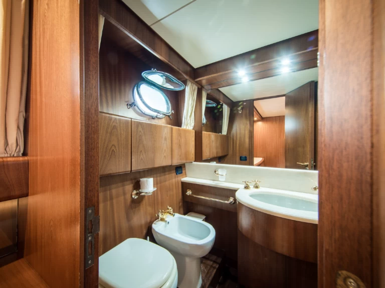 Alquiler Port Camille Rayon - San Lorenzo San Lorenzo 72 en SamBoat