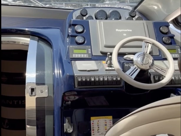 Azimut Atlantis 55 de alquiler a Palioúri