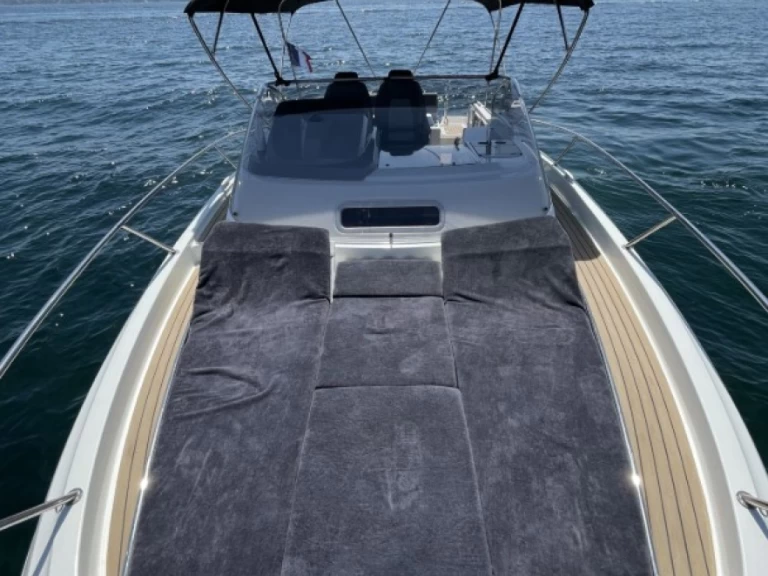 Alquiler Lancha en Juan-les-Pins - Jeanneau Cap Camarat 9.0 WA