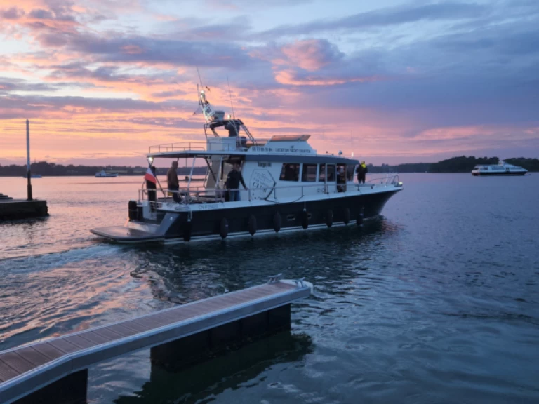 Alquiler de Targa TARGA 42 en Vannes