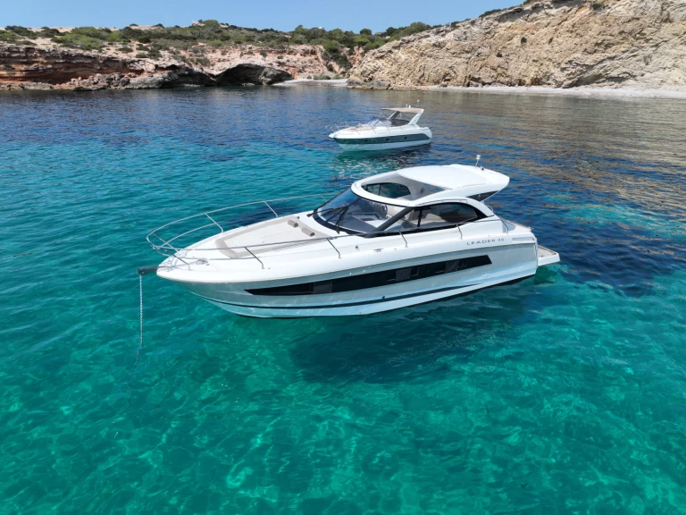 Alquiler Ibiza (Ciudad) - Jeanneau Leader 36 en SamBoat