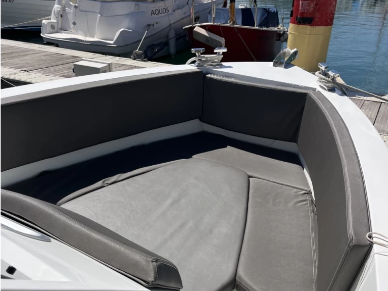 Alquiler de Matrix 21 en Puerto Altea