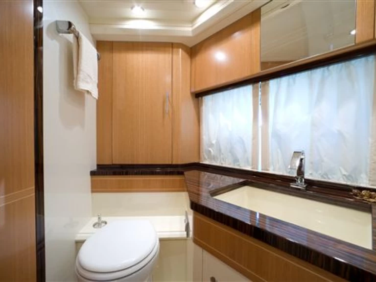 Alquiler de embarcaciones Cantieri di Sarnico, Italy  65 enMarina di Portisco en Samboat