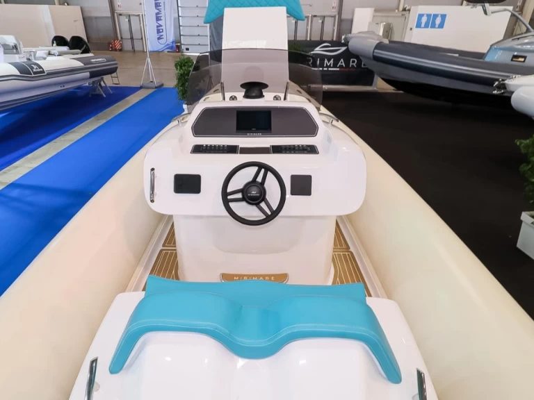 Alquiler Neumática Mirimare con o sin  título de navegación