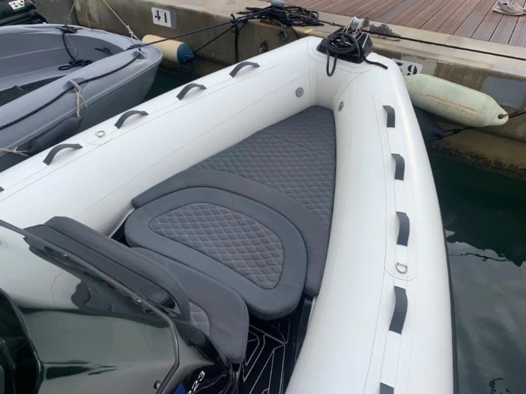 Alquiler de Neumática, con o sin patrón 3D Tender Cogolin