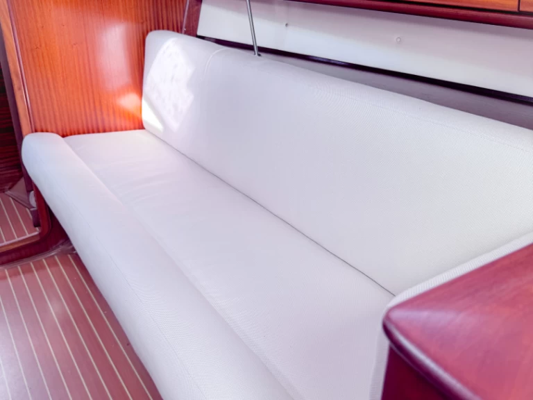 Alquiler Mahón - Bavaria Bavaria 36 en SamBoat