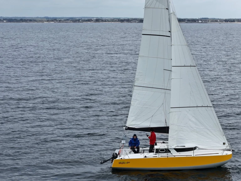 Alquiler Velero IDBmarine con o sin  título de navegación